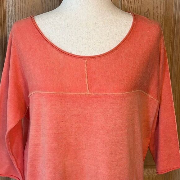 Tommy Bahama Light Weight Orange 3/4 Sleeve Top Medium - Picture 3 of 6